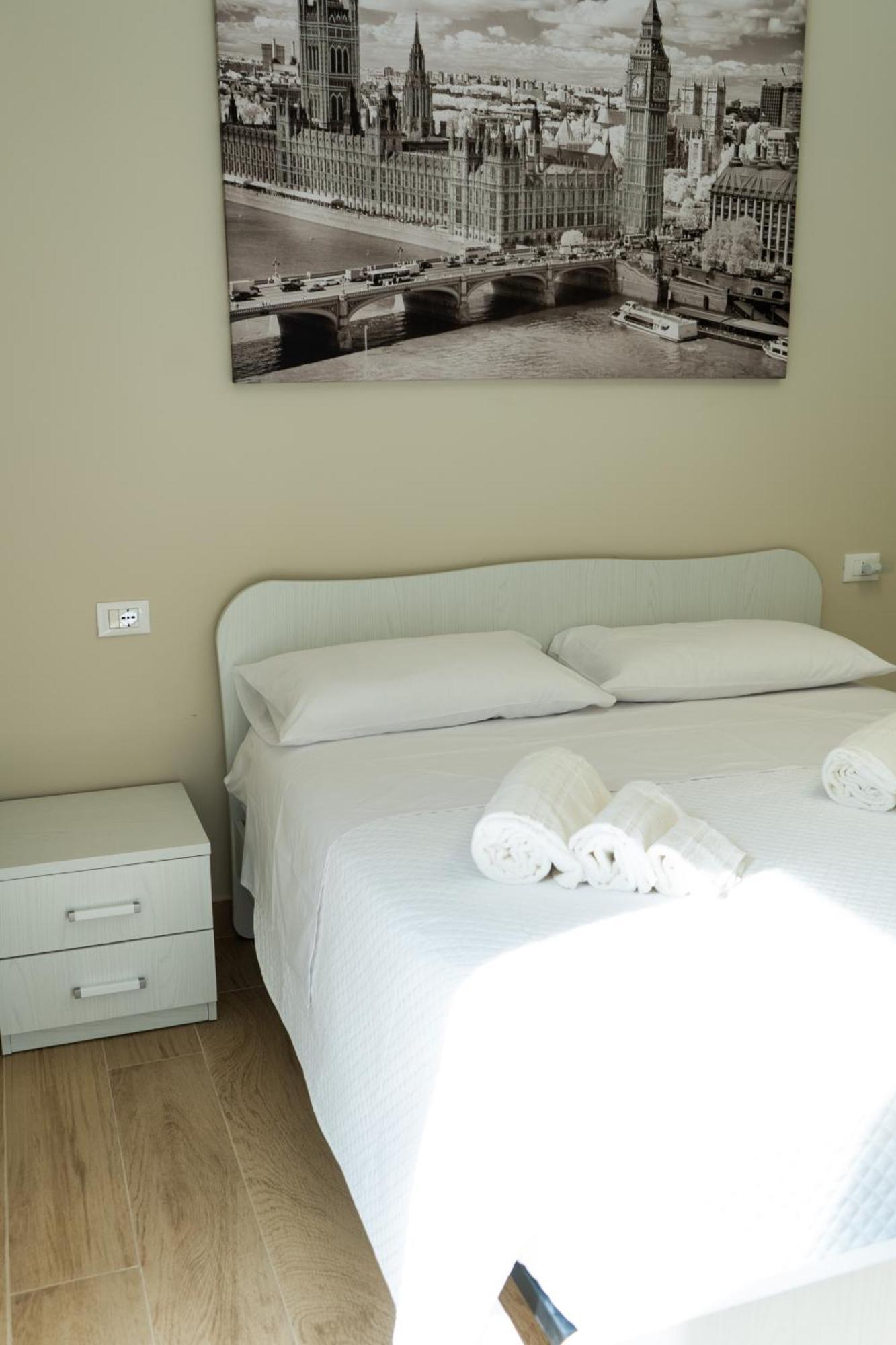 Moon Valley Holiday Home Lauria Inferiore Bagian luar foto